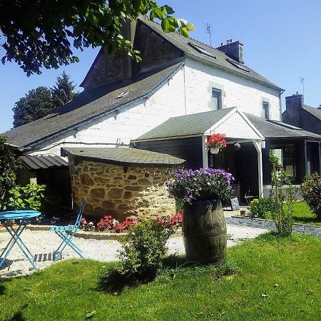 Vive Les Vacances Plouguenast-Langast Exterior photo