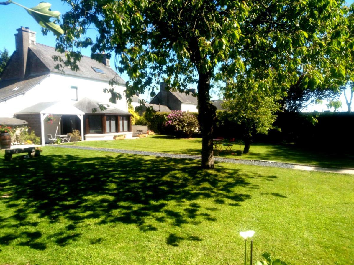 Vive Les Vacances Plouguenast-Langast Exterior photo