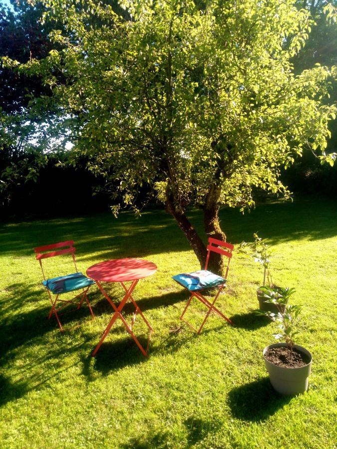 Vive Les Vacances Plouguenast-Langast Exterior photo